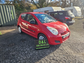 2010 (60) - 1.0 Cruz 5dr