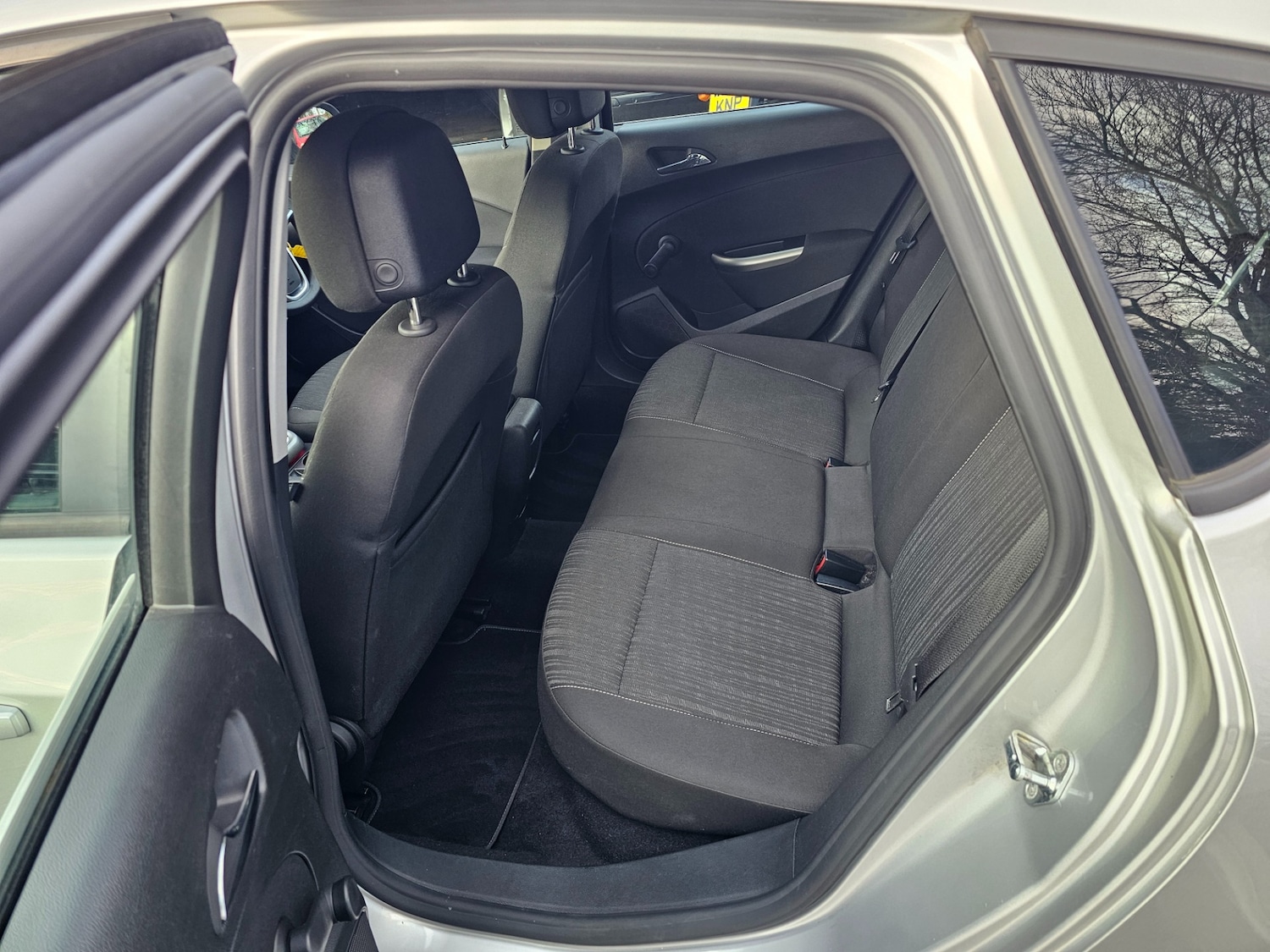 Used Vauxhall Astra 2010 for sale - 77261689: Photo 12