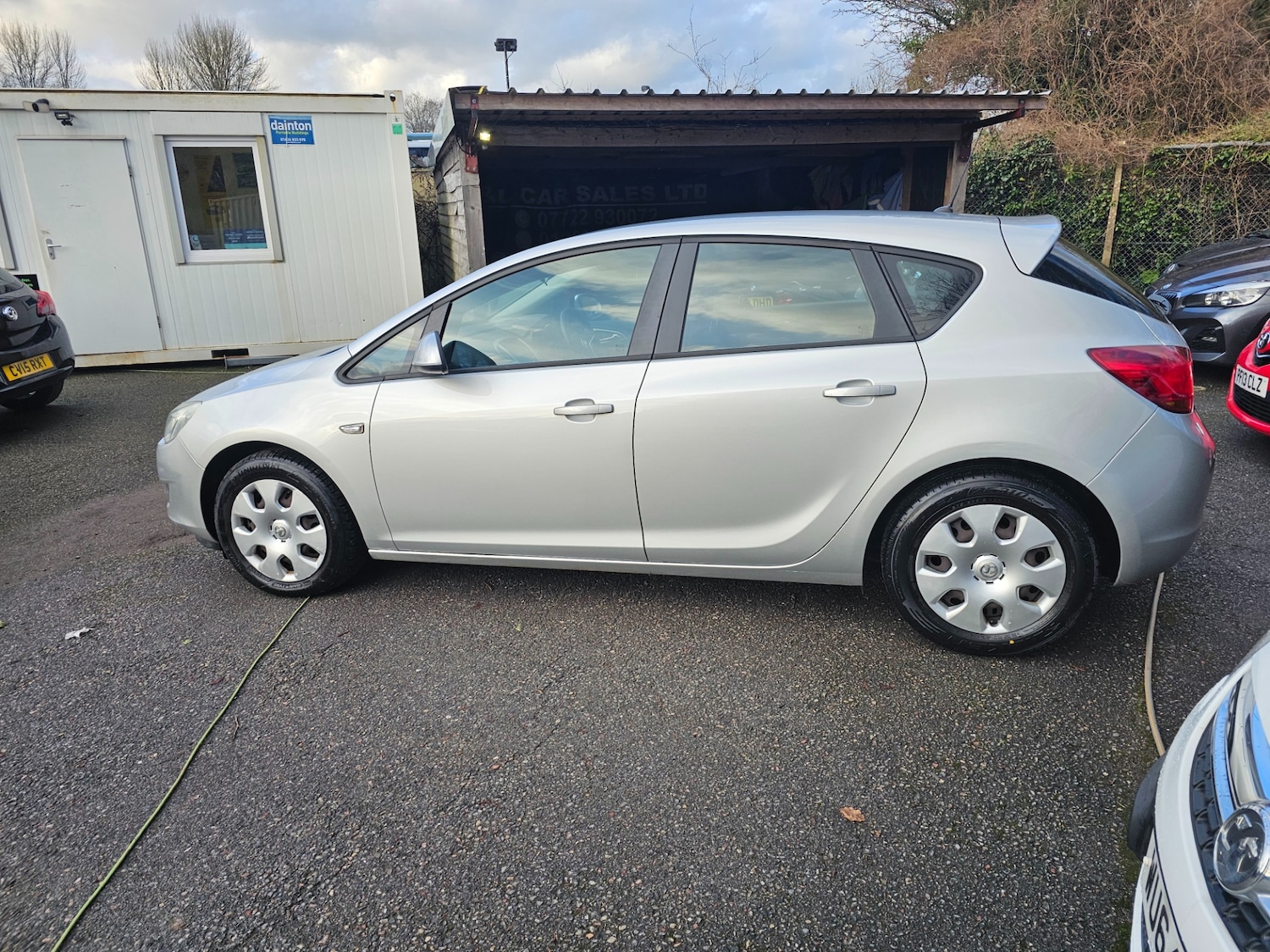 Used Vauxhall Astra 2010 for sale - 77261689: Photo 6