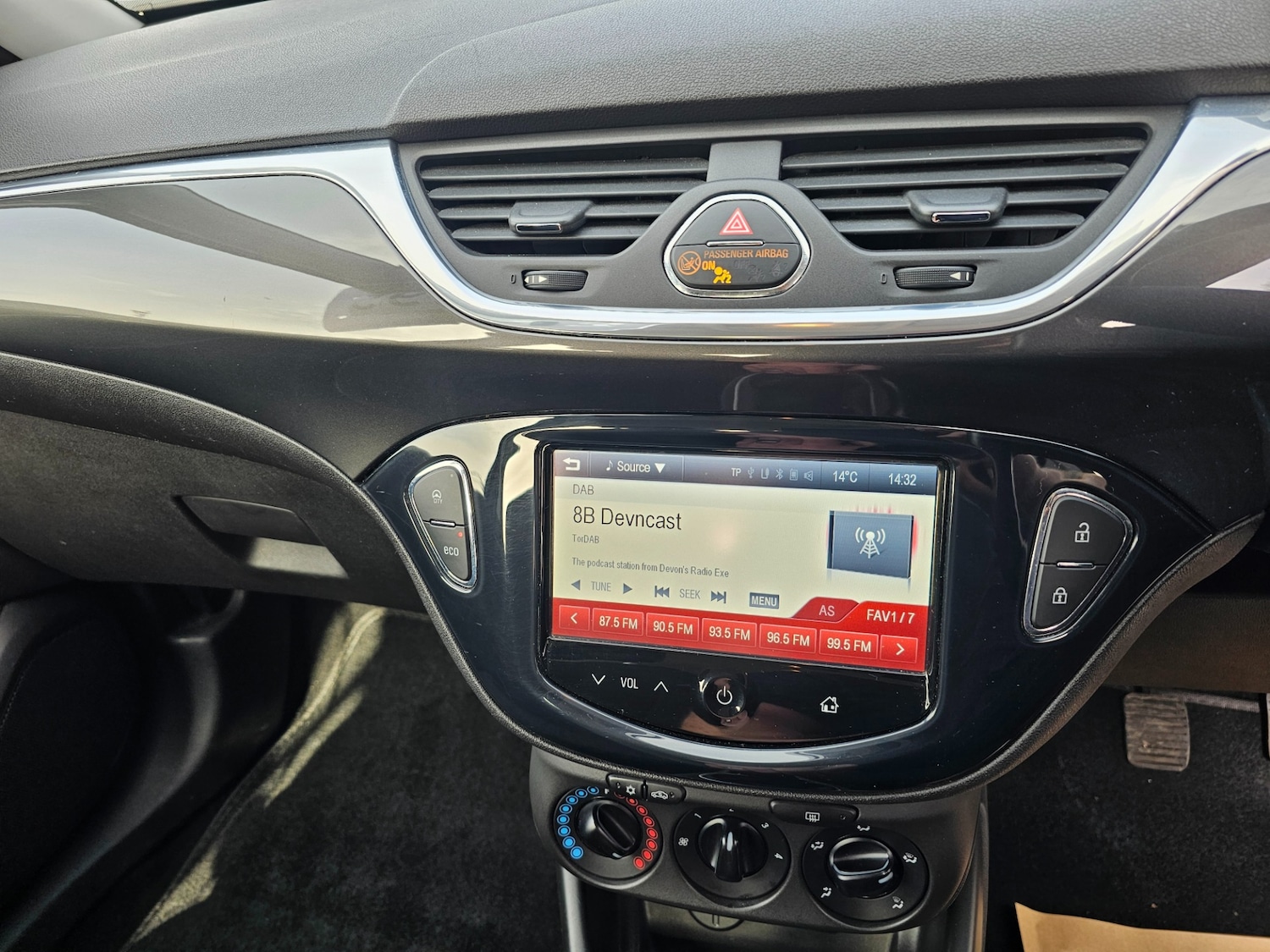 Used Vauxhall Corsa 2015 for sale - 77760881: Photo 15