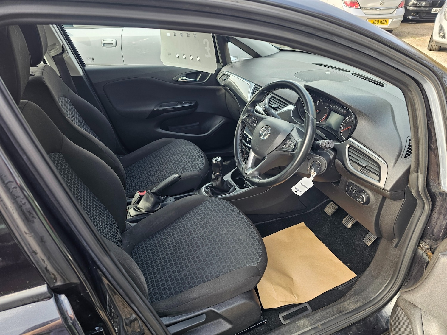 Used Vauxhall Corsa 2015 for sale - 77760881: Photo 9