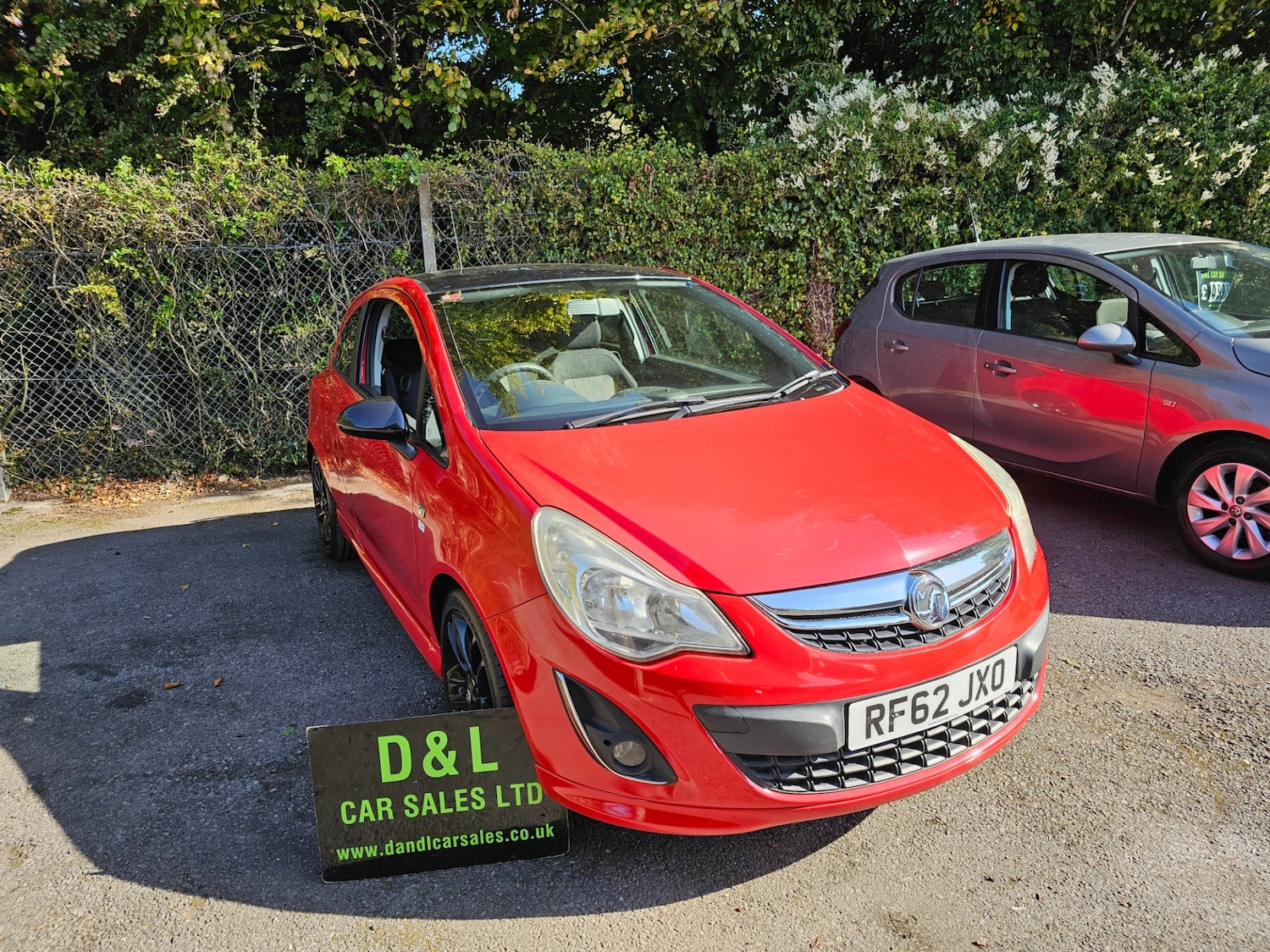 Used Vauxhall Corsa 2013 for sale - 76231793: Photo 2