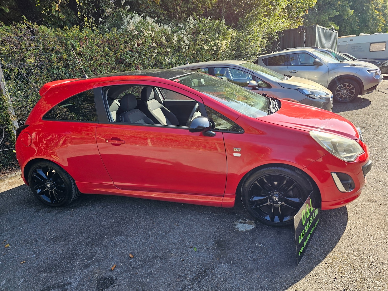 Used Vauxhall Corsa 2013 for sale - 76231793: Photo 3