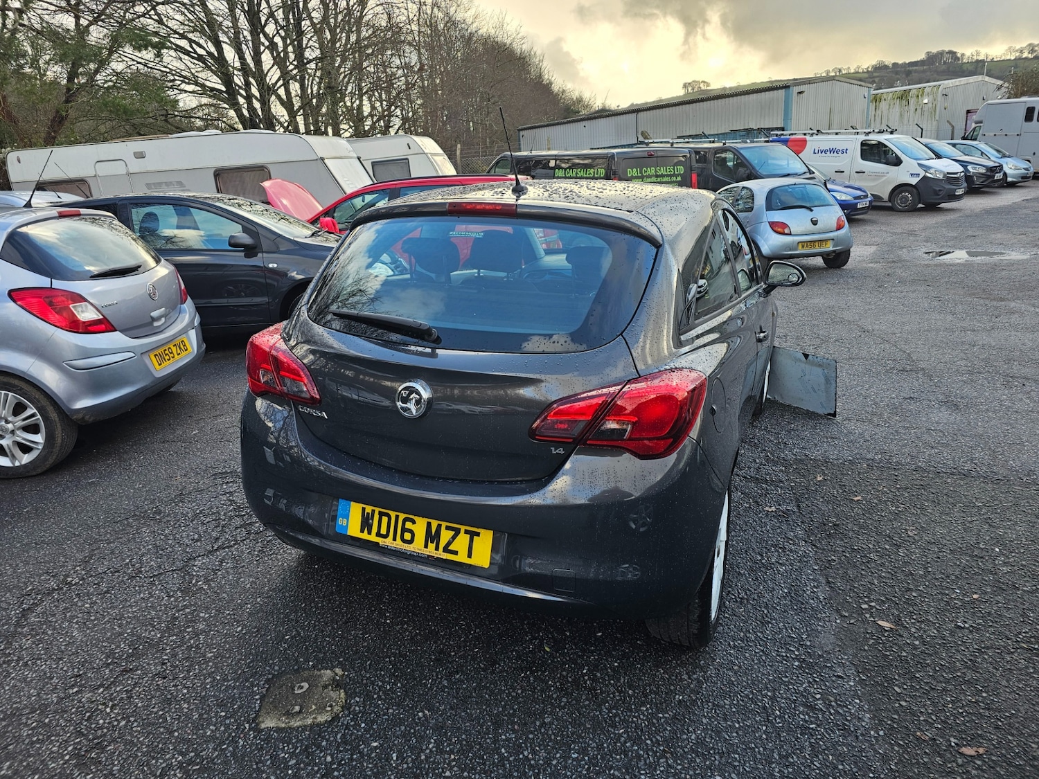 Used Vauxhall Corsa 2016 for sale - 77261438: Photo 4