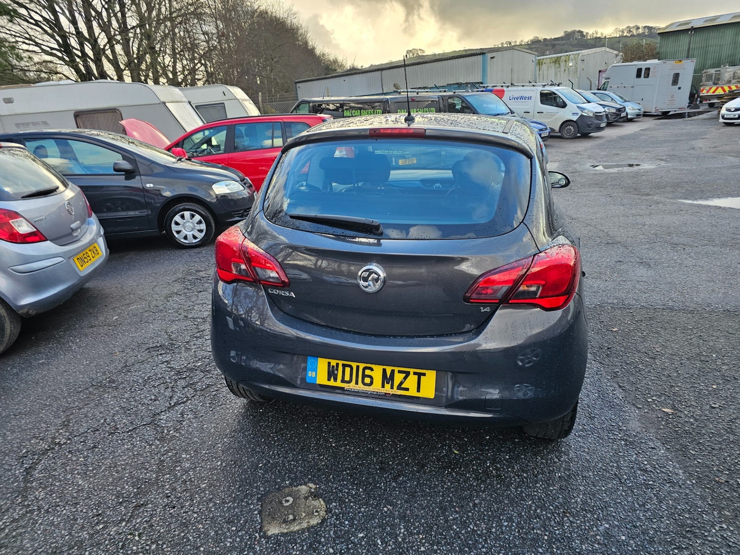 Used Vauxhall Corsa 2016 for sale - 77261438: Photo 5