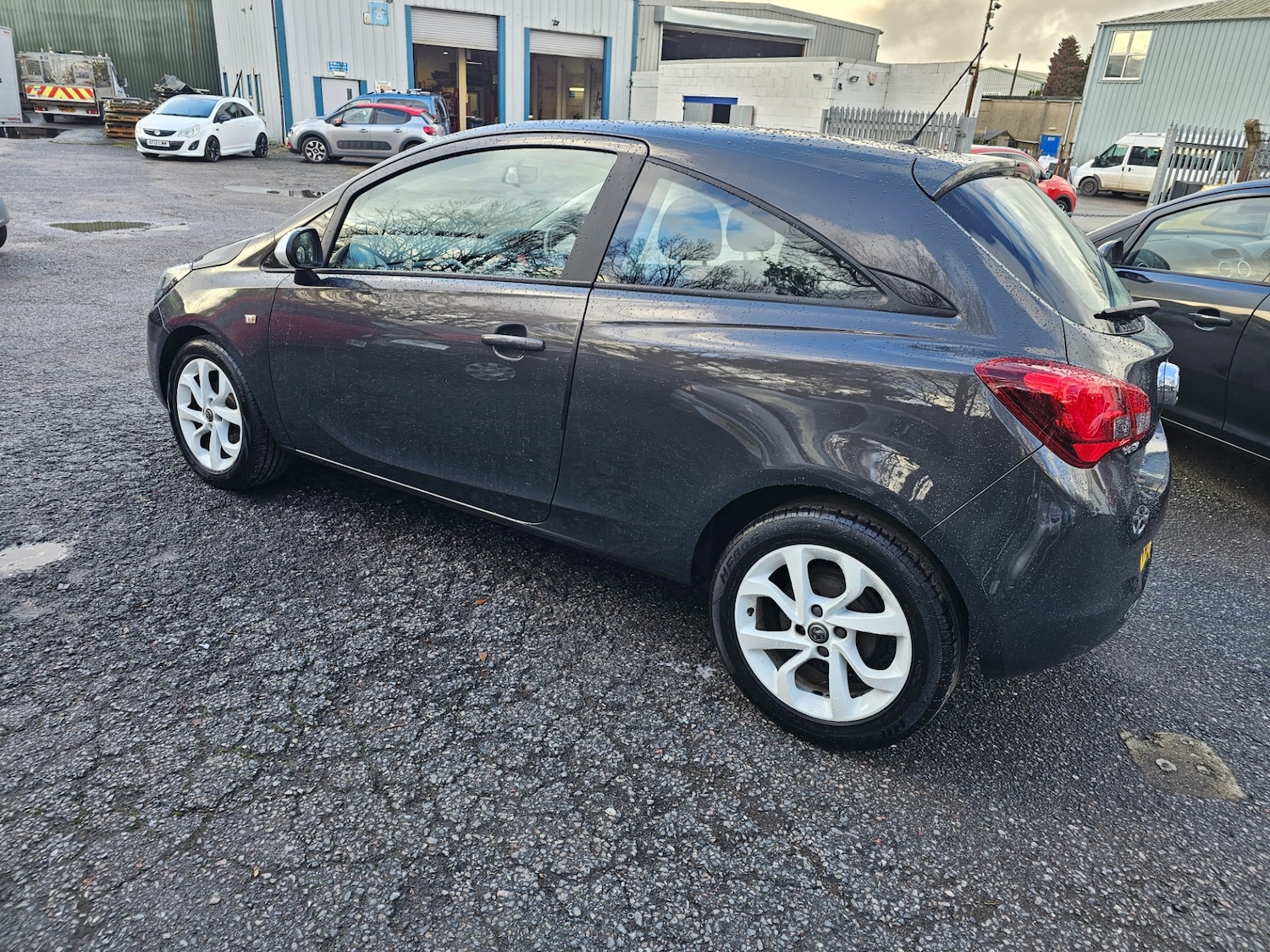 Used Vauxhall Corsa 2016 for sale - 77261438: Photo 7