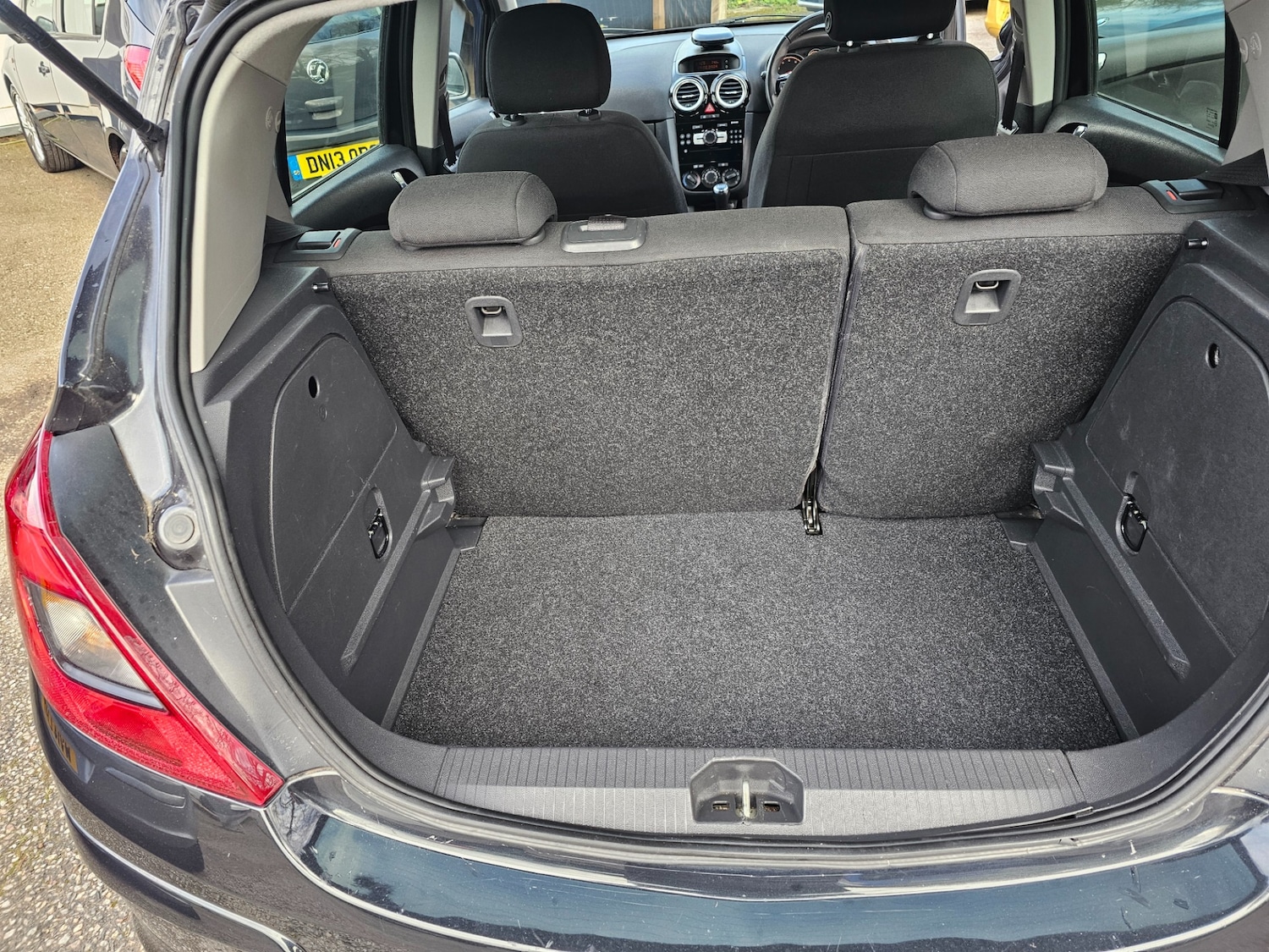 Used Vauxhall Corsa 2013 for sale - 77668165: Photo 12