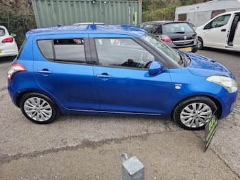 Used Suzuki Swift 2013 for sale - 77668200: Photo