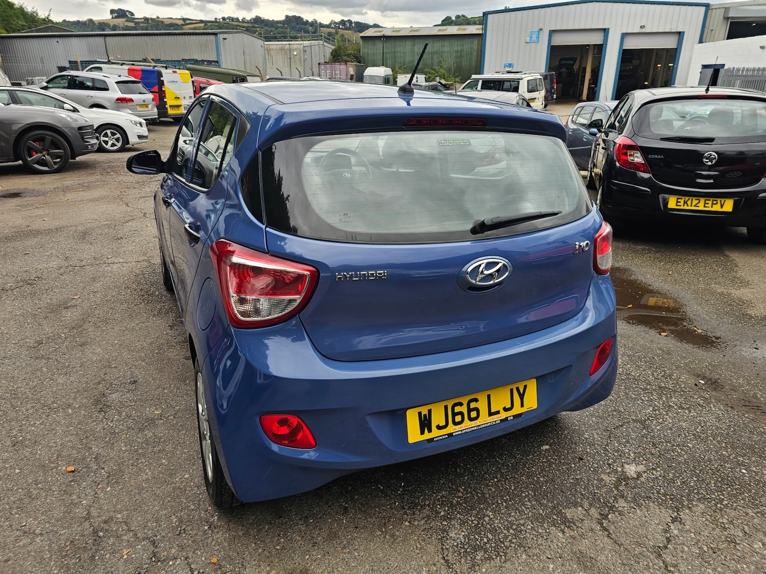 Vehicle 5