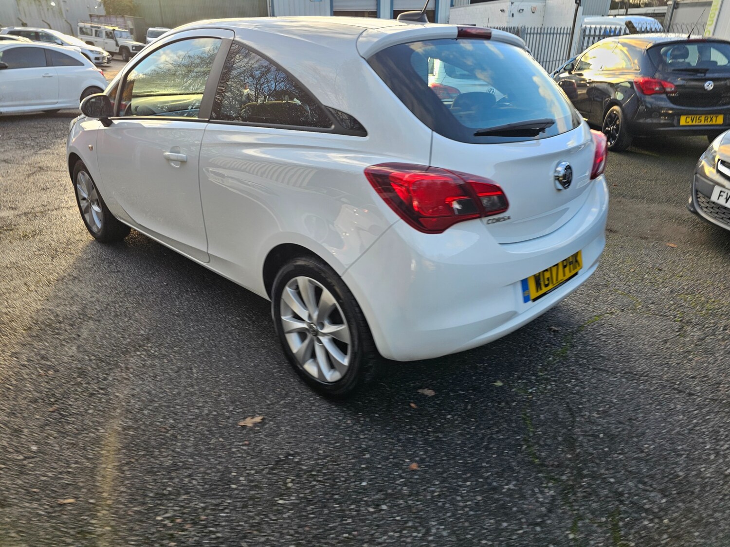 Used Vauxhall Corsa 2017 for sale - 76794986: Photo 6