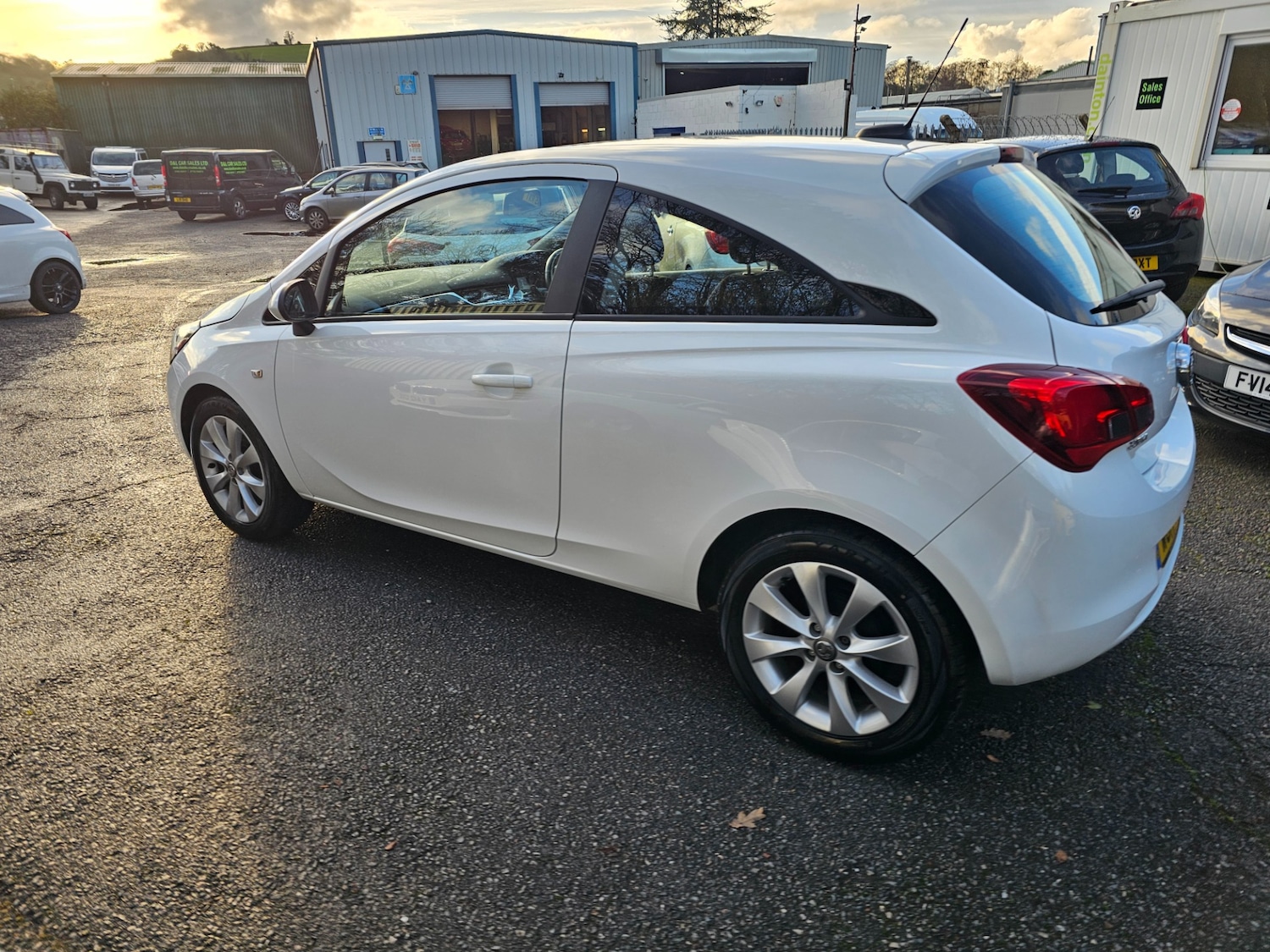 Used Vauxhall Corsa 2017 for sale - 76794986: Photo 7
