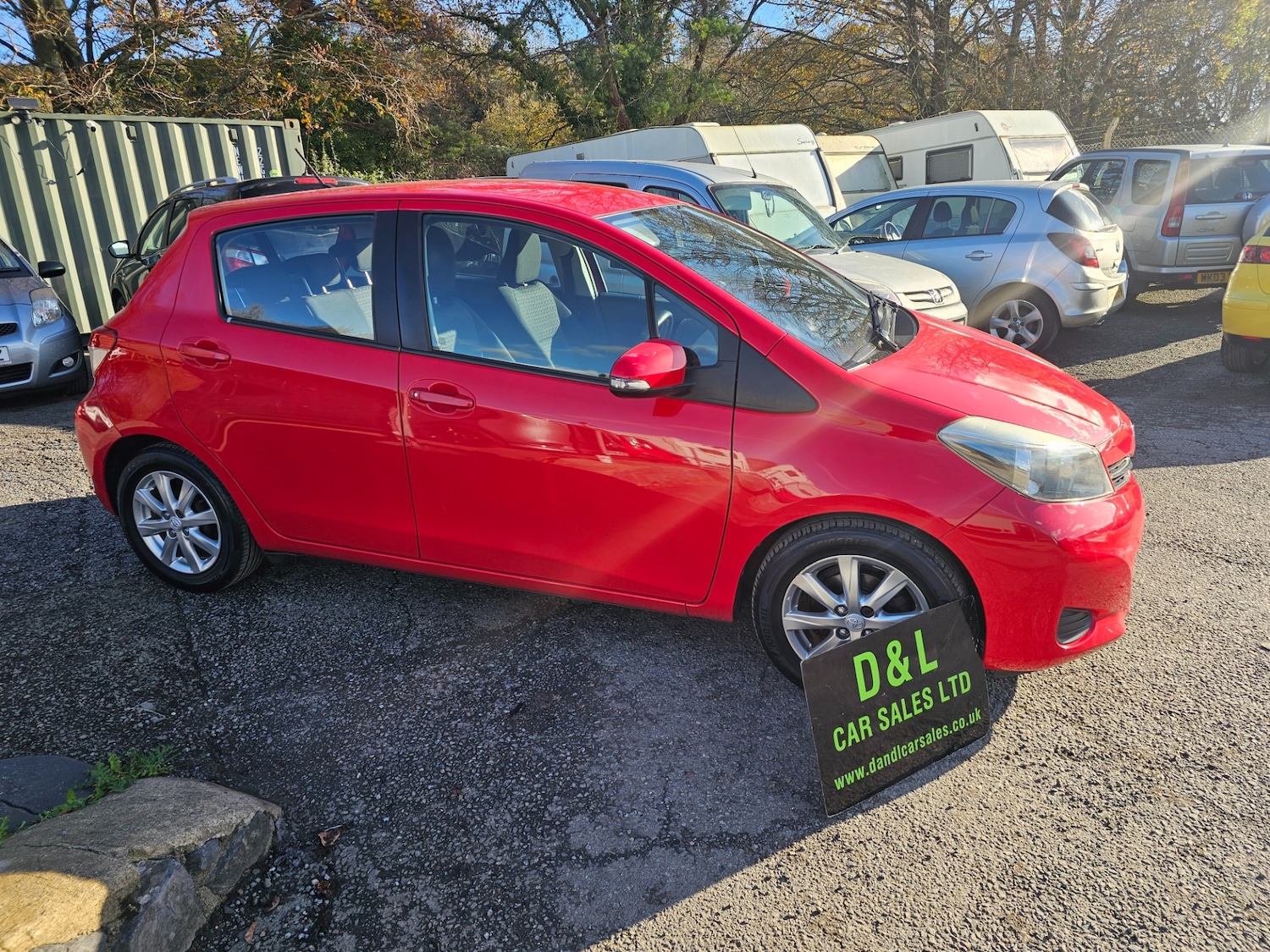 Used Toyota Yaris 2013 for sale - 76626581: Photo 3