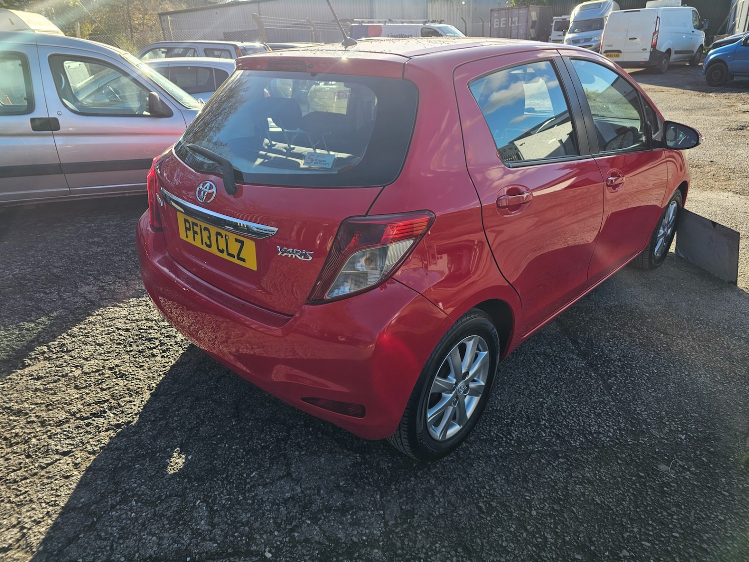 Used Toyota Yaris 2013 for sale - 76626581: Photo 4