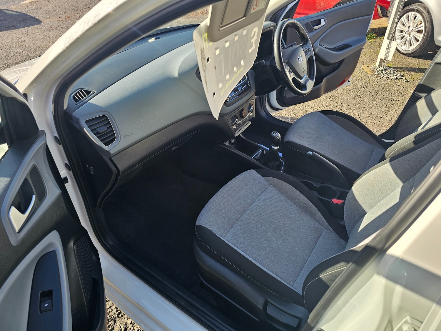 Used Hyundai i20 2015 for sale - 76531587: Photo 13