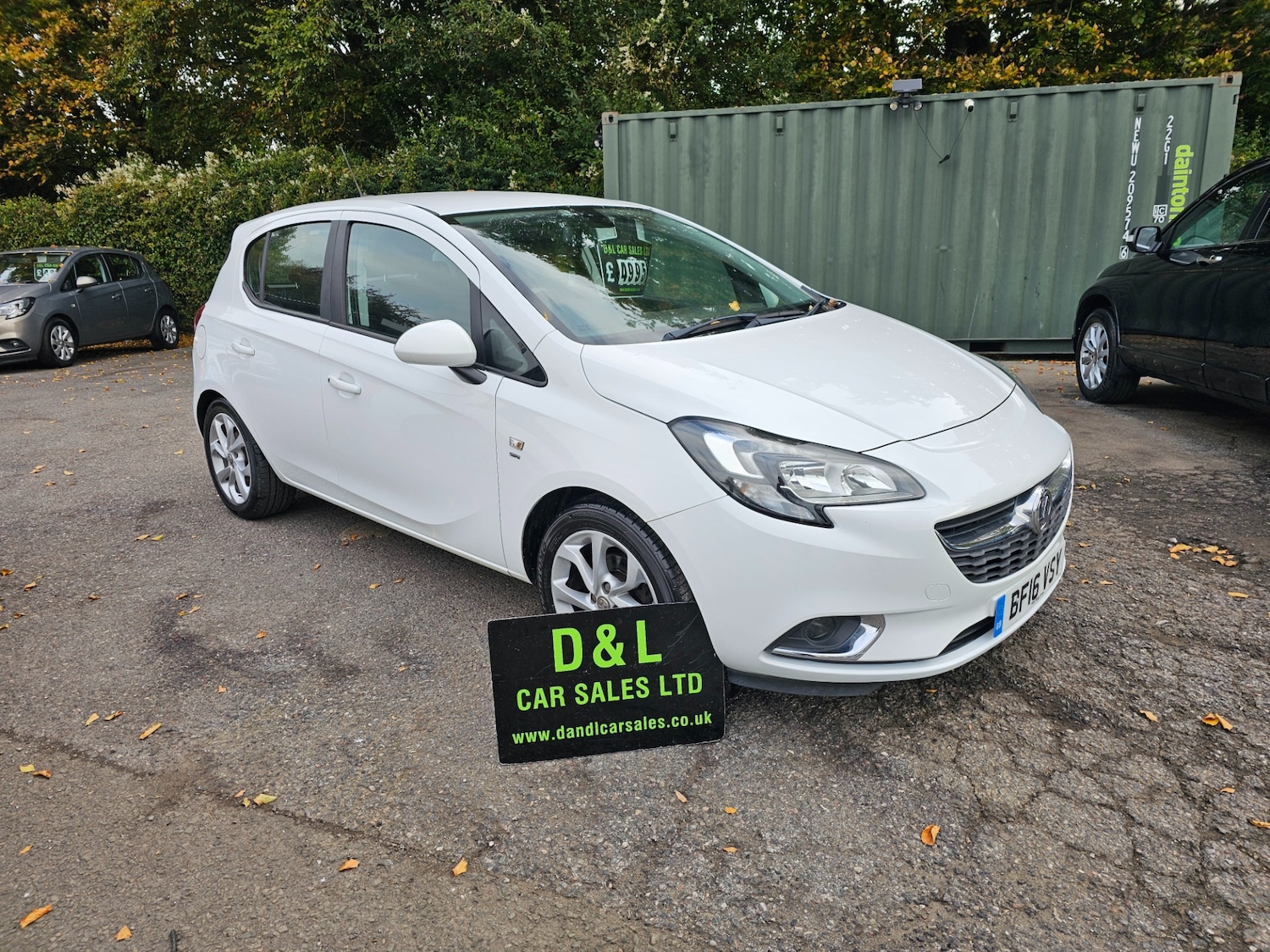 Used Vauxhall Corsa 2016 for sale - 76290064: Photo 1