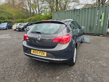 Used Vauxhall Astra 2015 for sale - 78251793: Photo