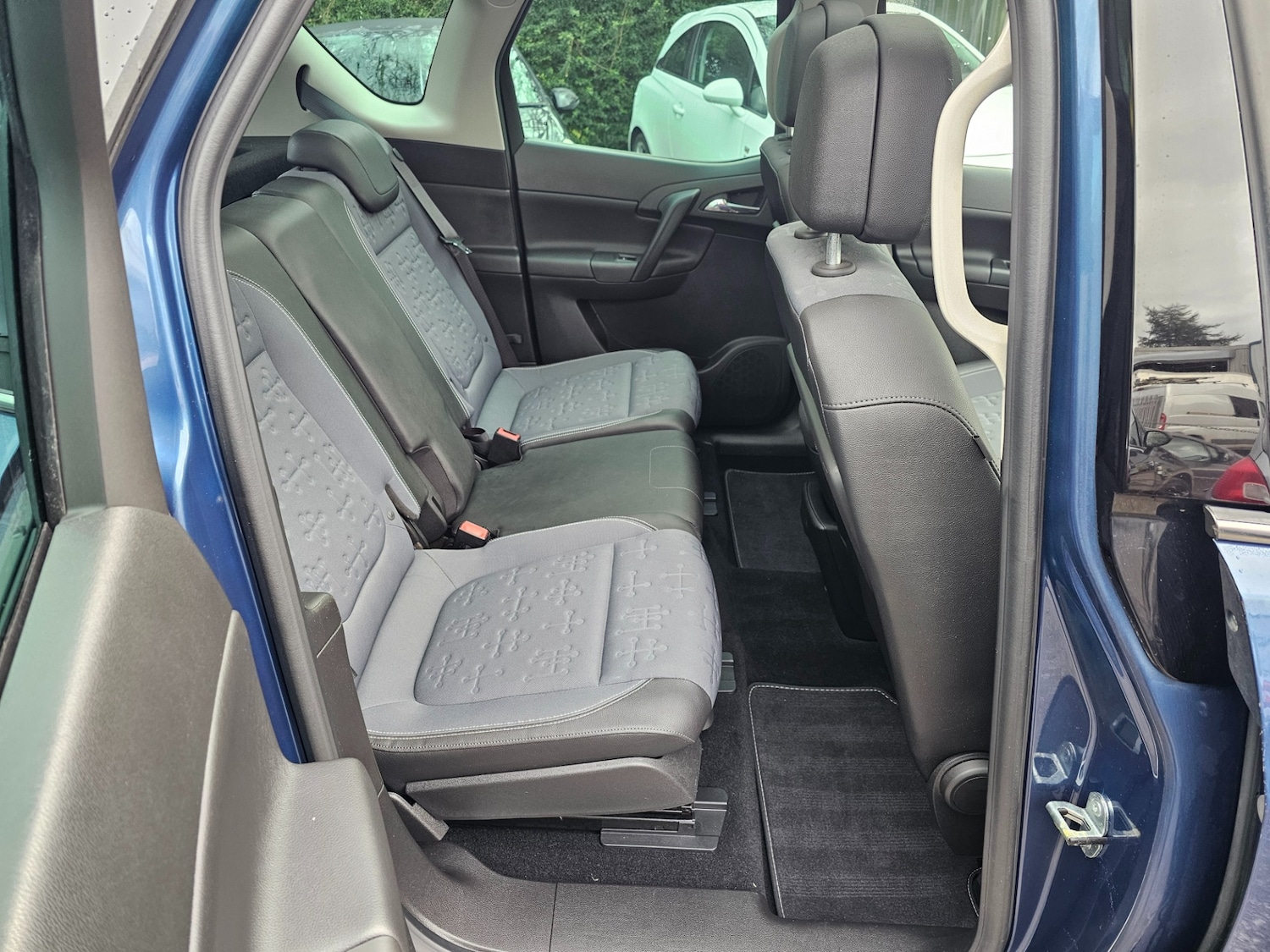 Used Vauxhall Meriva 2014 for sale - 77667954: Photo 14