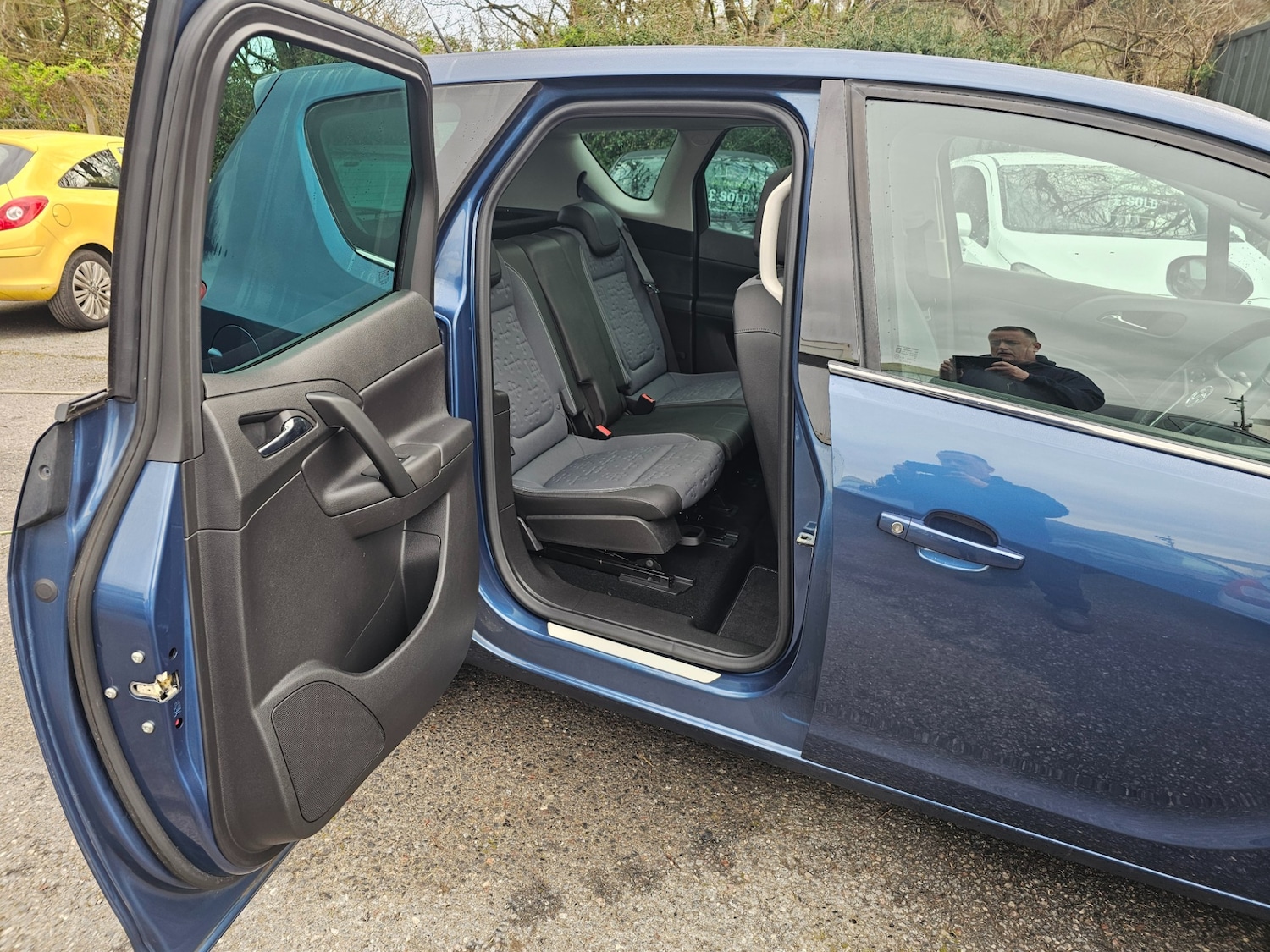 Used Vauxhall Meriva 2014 for sale - 77667954: Photo 7