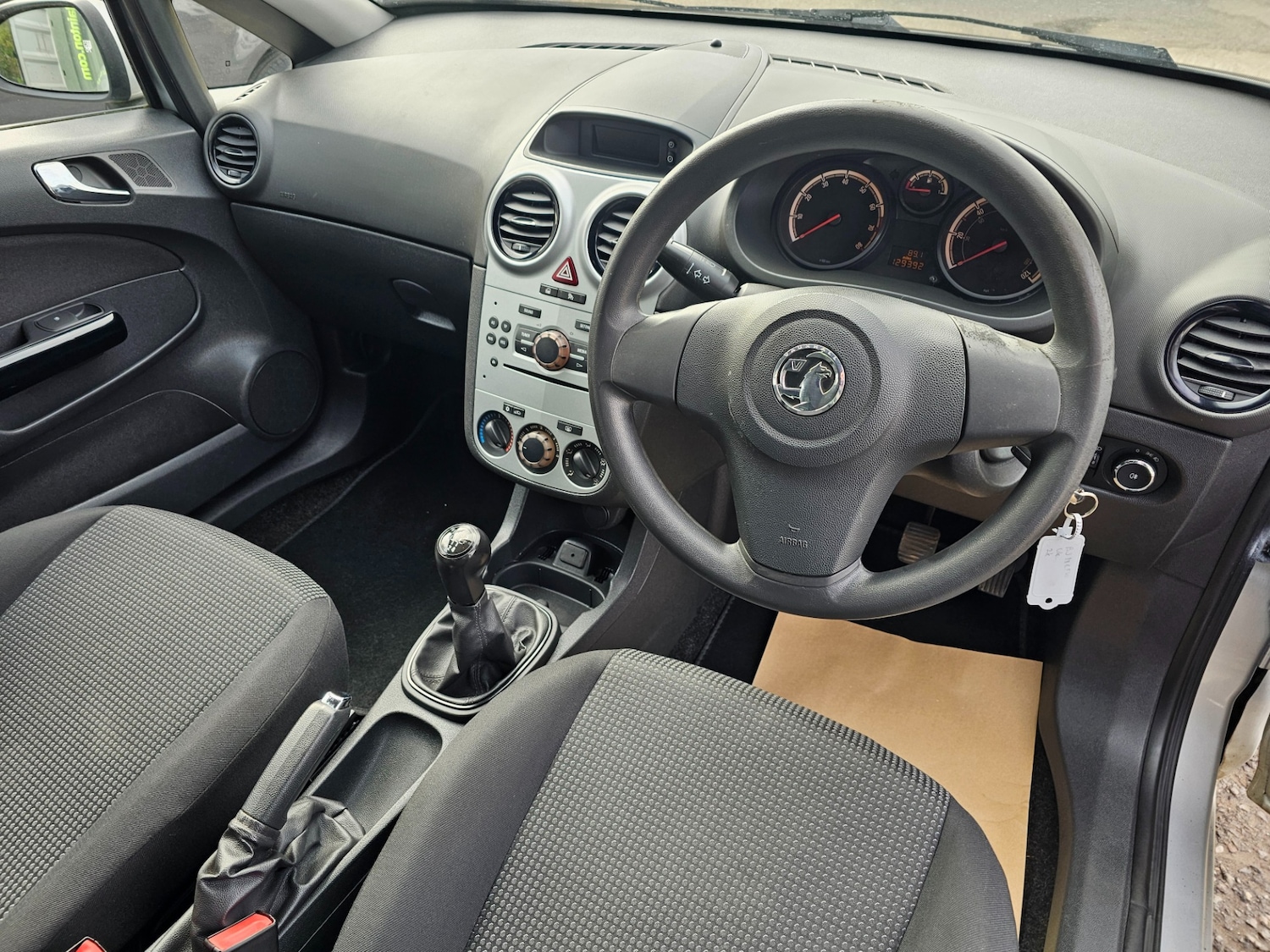 Used Vauxhall Corsa 2013 for sale - 78042148: Photo 10