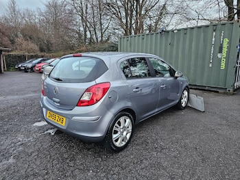 Used Vauxhall Corsa 2010 for sale - 77261712: Photo
