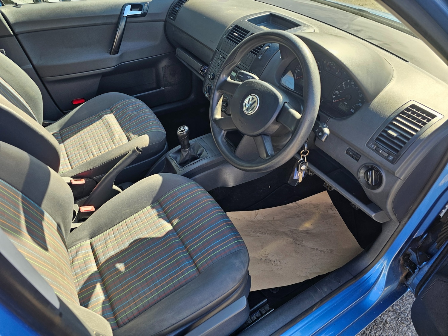 Used Volkswagen Polo 2006 for sale - 77946058: Photo 8