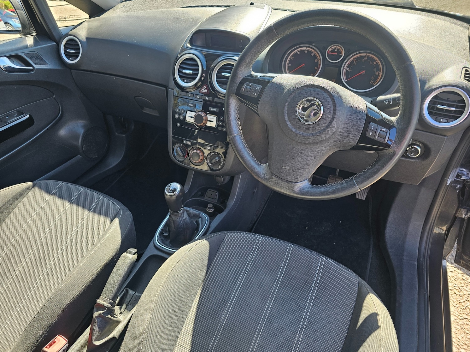 Used Vauxhall Corsa 2014 for sale - 77946195: Photo 10