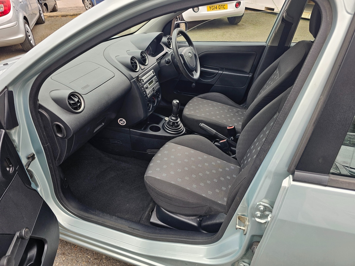 Used Ford Fiesta 2004 for sale - 78105758: Photo 12