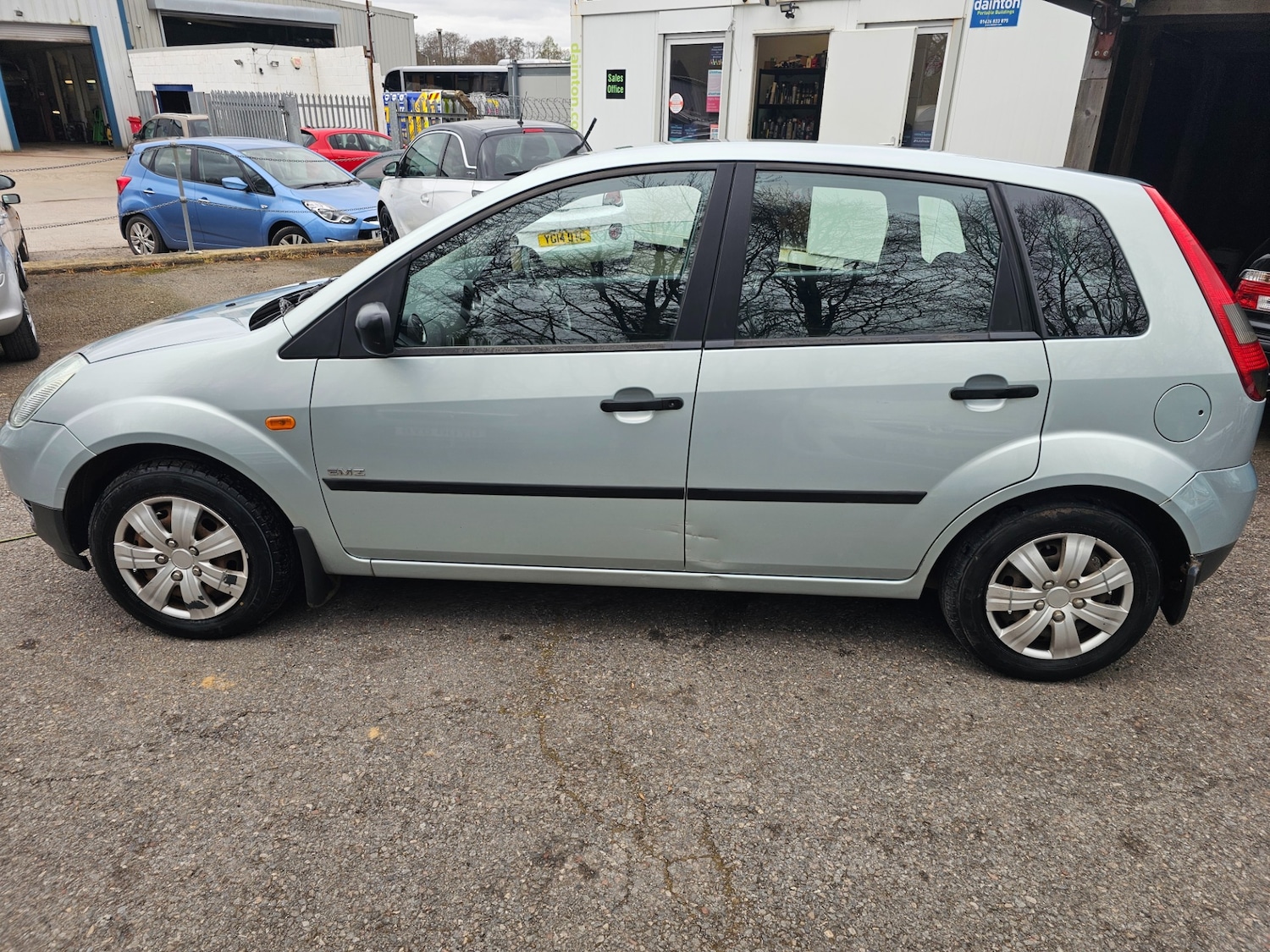 Used Ford Fiesta 2004 for sale - 78105758: Photo 6