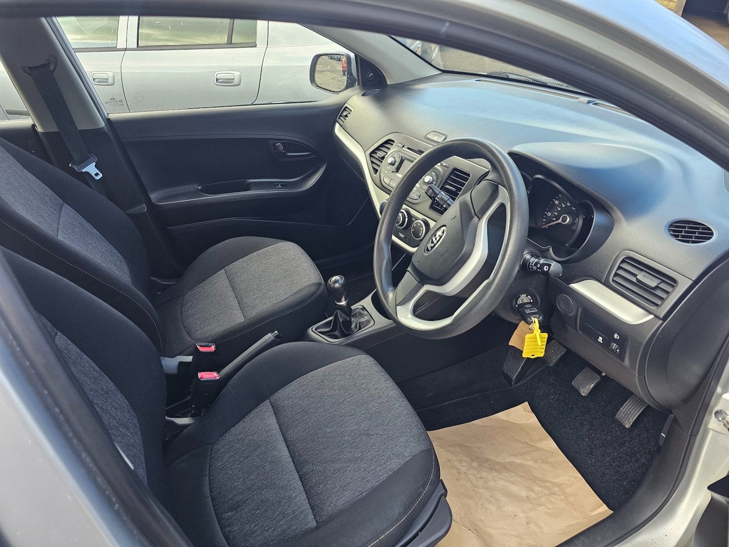 Used Kia Picanto 2012 for sale - 77845259: Photo 8