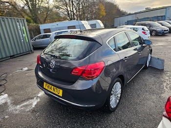 Used Vauxhall Astra 2014 for sale - 76762067: Photo