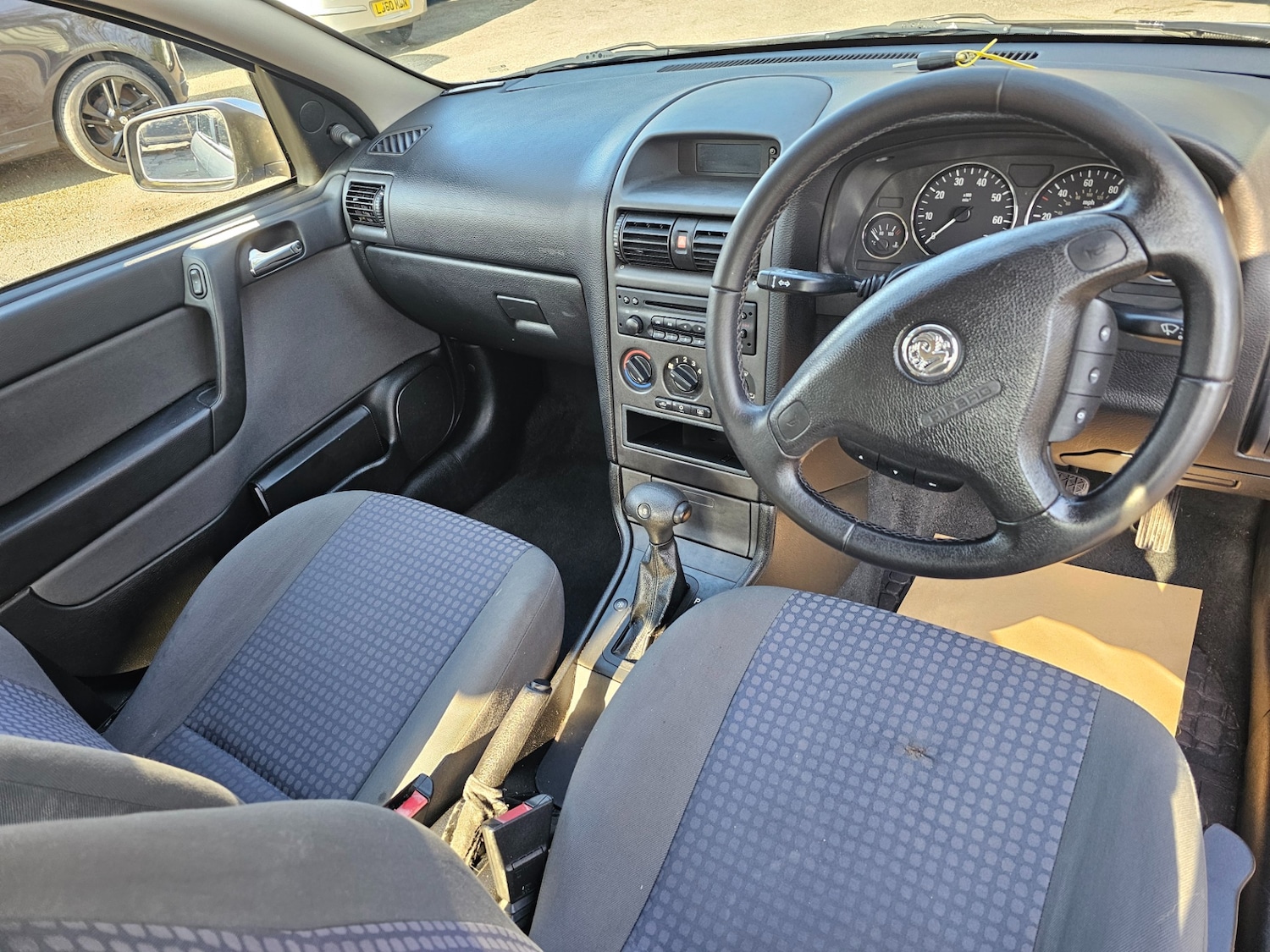 Used Vauxhall Astra 2005 for sale - 77760530: Photo 10