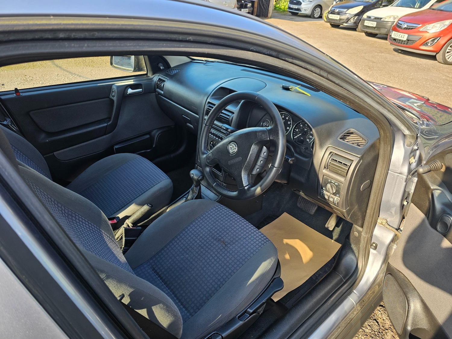 Used Vauxhall Astra 2005 for sale - 77760530: Photo 9