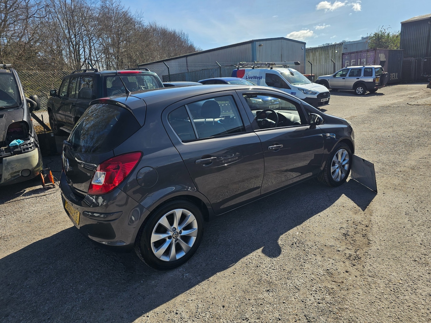 Used Vauxhall Corsa 2013 for sale - 78108411: Photo 3