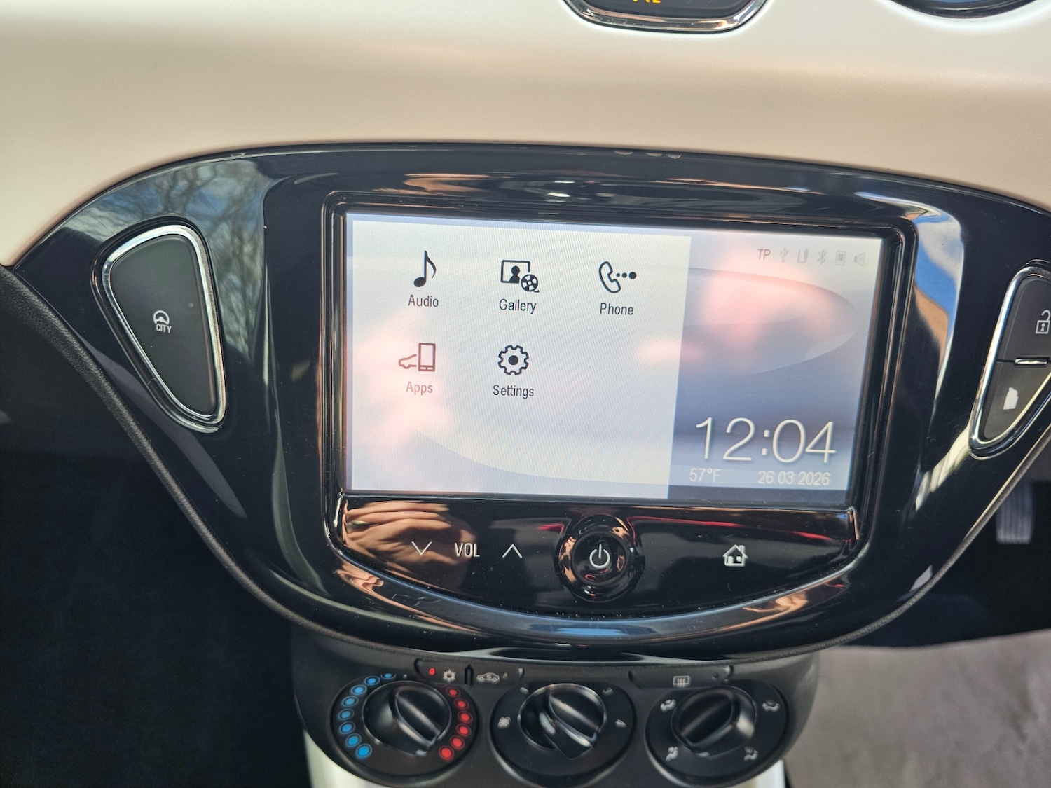 Used Vauxhall ADAM 2014 for sale - 78042167: Photo 12