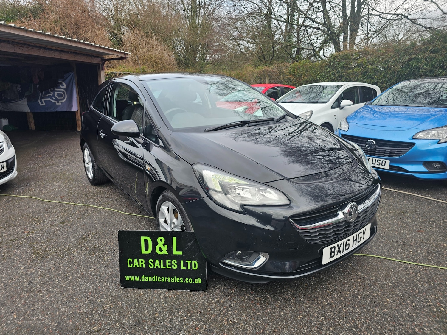 Used Vauxhall Corsa 2016 for sale - 77261244: Photo 2