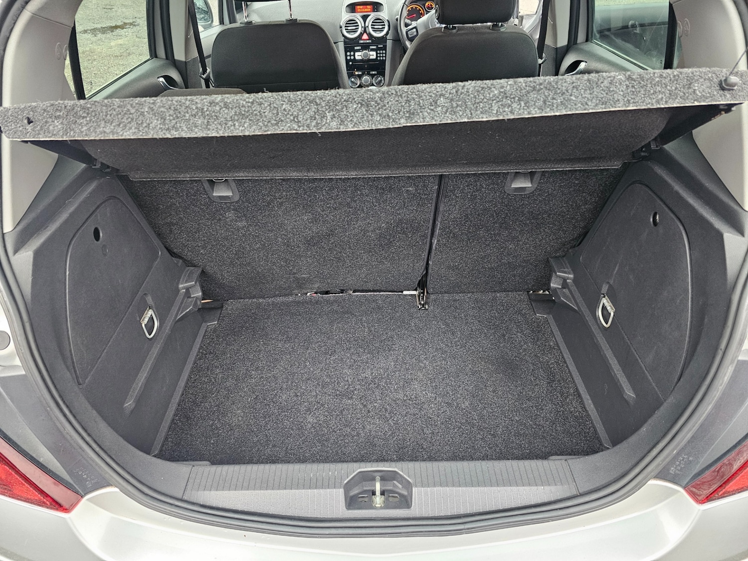 Used Vauxhall Corsa 2013 for sale - 77136162: Photo 11