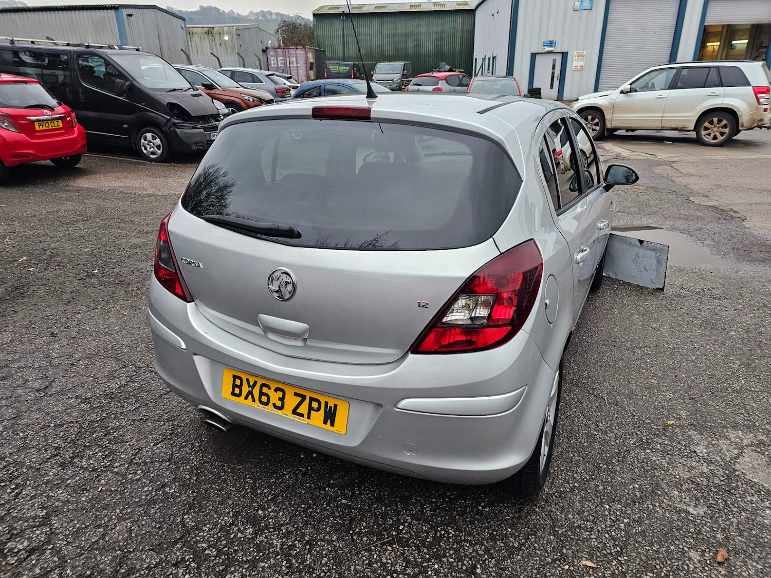 Used Vauxhall Corsa 2013 for sale - 77136162: Photo 4