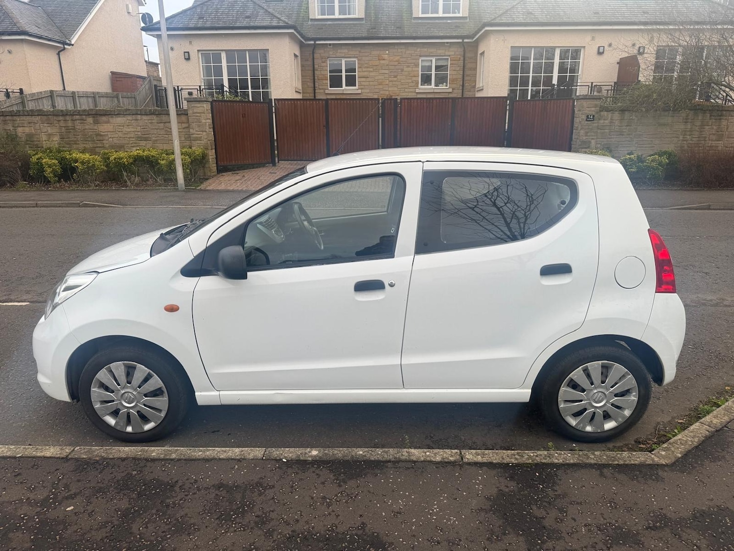 Used Suzuki Alto 2013 for sale - 76969064: Photo 2