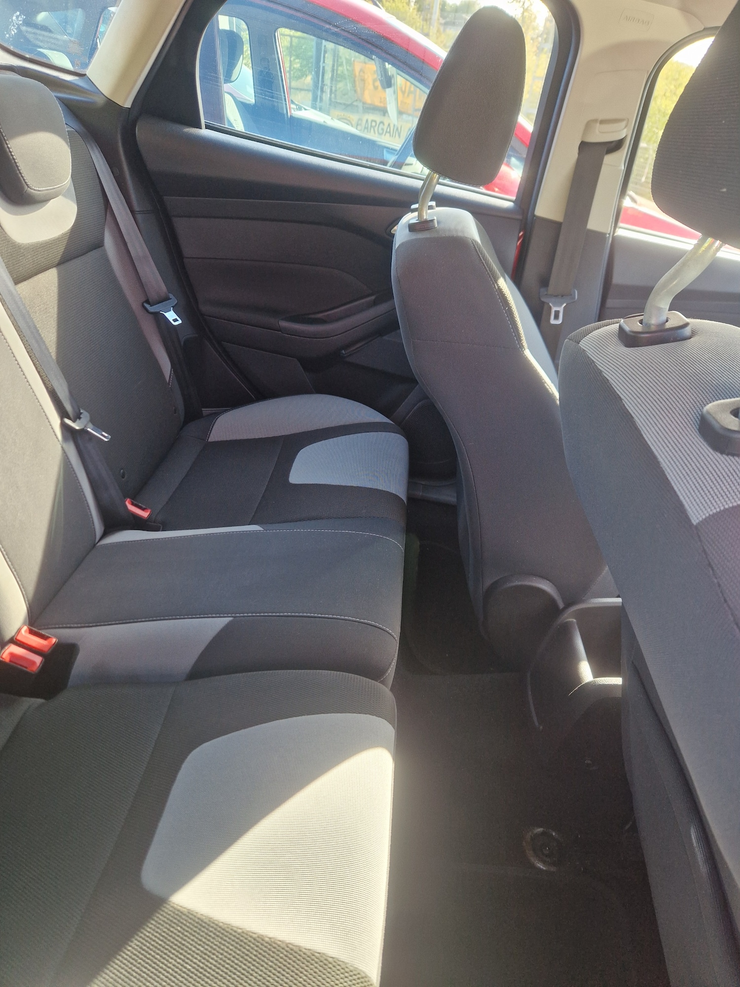 Used Ford Focus 2012 for sale - 76035525: Photo 14