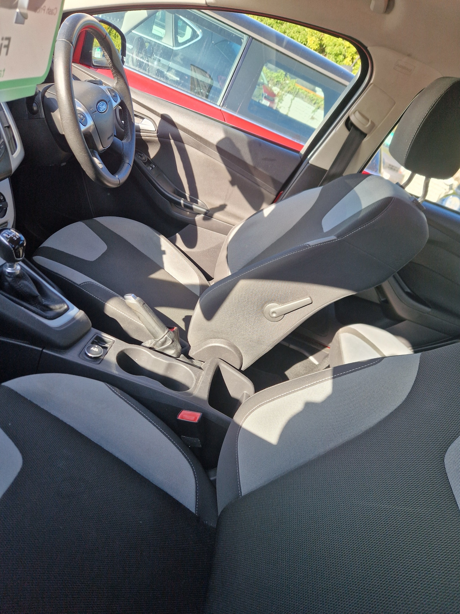 Used Ford Focus 2012 for sale - 76035525: Photo 15