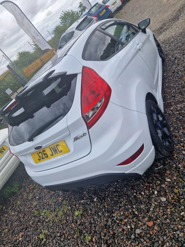 Used Ford Fiesta 2012 for sale - 75466952: Photo 12