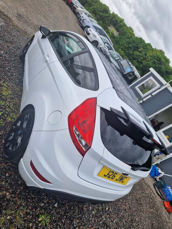 Used Ford Fiesta 2012 for sale - 75466952: Photo 15