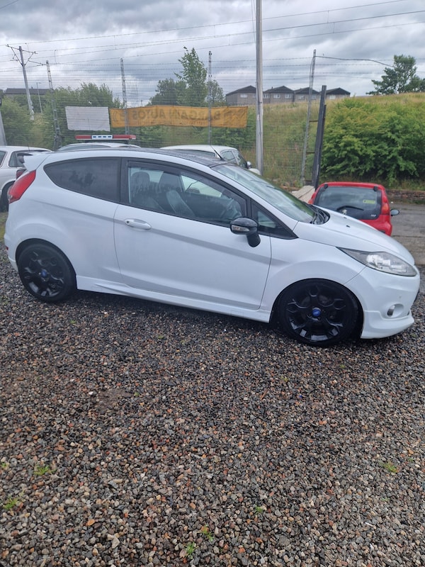 Used Ford Fiesta 2012 for sale - 75466952: Photo 6