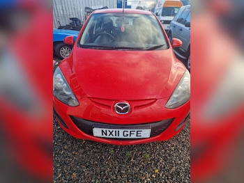 Used Mazda Mazda2 2011 for sale - 76576665: Photo