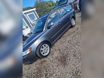 Used Volvo V50 2010 for sale - 79853430: Photo