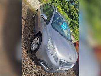 Used Peugeot 2008 2013 for sale - 78857965: Photo