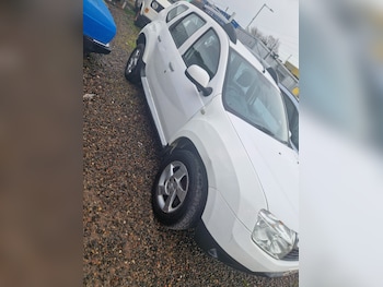 Used Dacia Duster 2013 for sale - 76461533: Photo