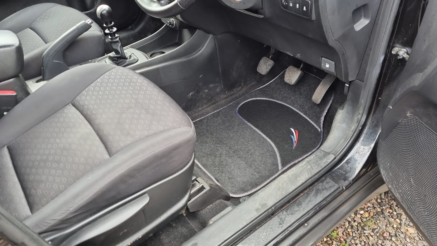 Used Ssangyong Korando 2013 for sale - 76253025: Photo 25