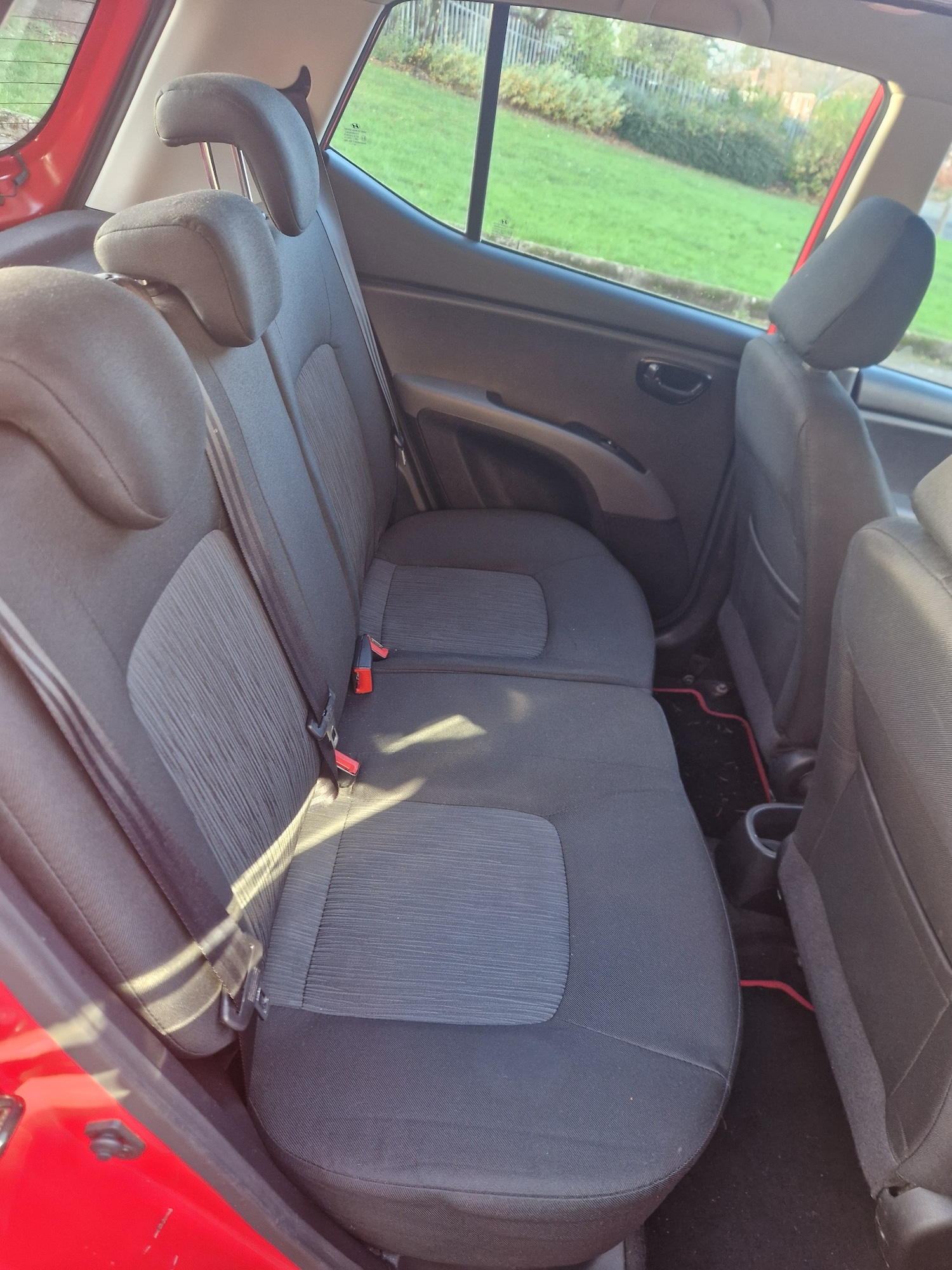 Used Hyundai i10 2013 for sale - 76626644: Photo 14