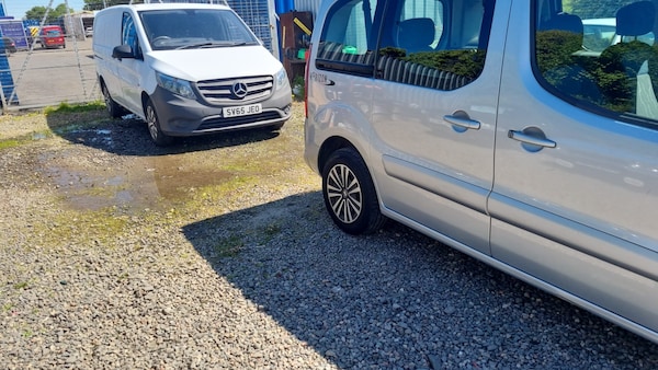 Used Peugeot Partner Tepee 2014 for sale - 74672318: Photo 10